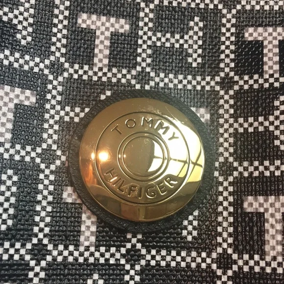 Tommy Hilfiger Black & White Tote Bag - Picture 2 of 10